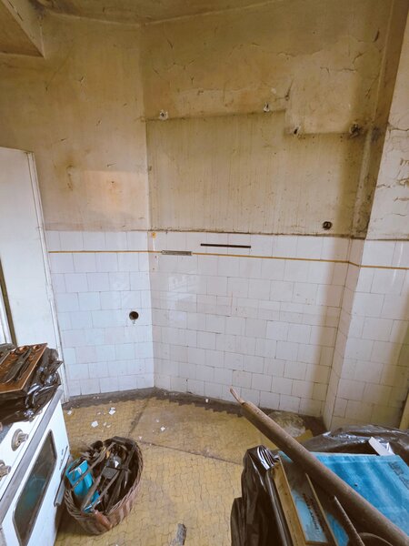 Caderea Bastiliei, Piata Romana vanzari apartament 2 camere etaj 1, balcon